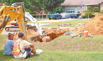 Cave-in on Tina Ave, Pikeville