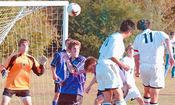 WCDS and Village Christian soccer